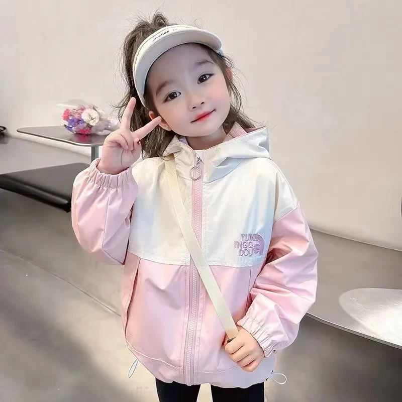 女童外套春秋冲锋衣韩版酷飒女孩洋气宝宝个性撞色开衫薄款夹克潮