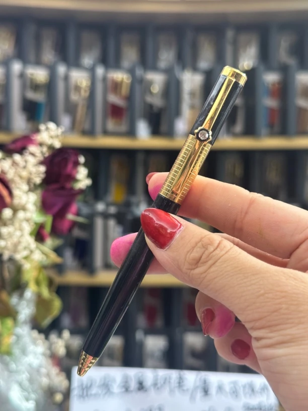 罗珊实拍126宝珠笔文具用品