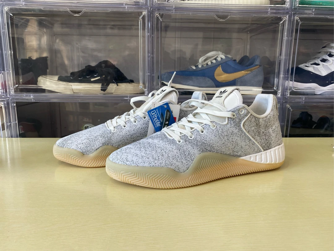 44码/阿迪达斯小椰子750/全新原盒