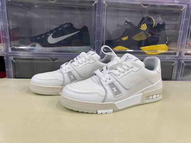 41码/lv trainer 白水泥/全新试穿成色