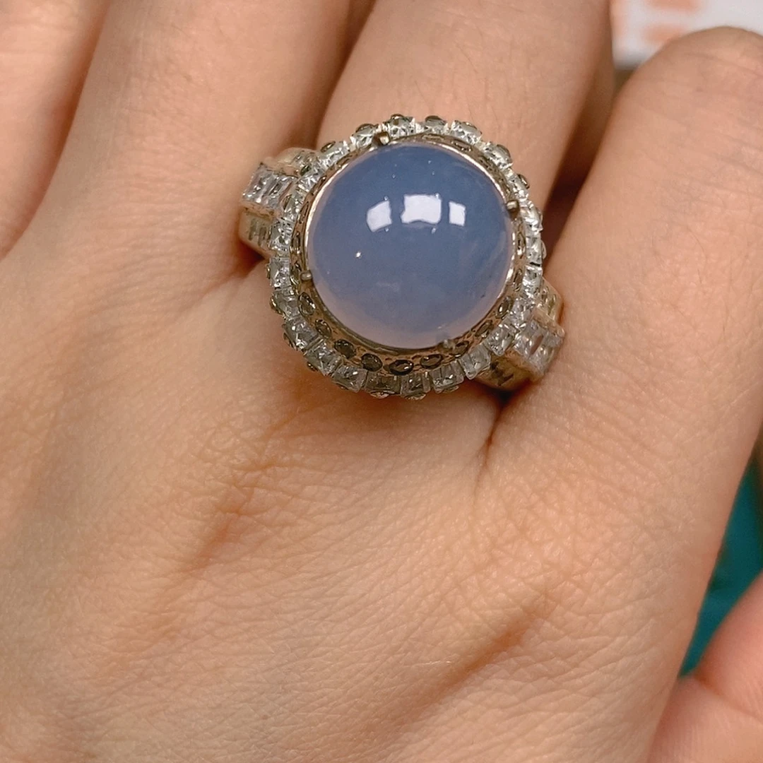 翡翠戒指未镶嵌翡翠