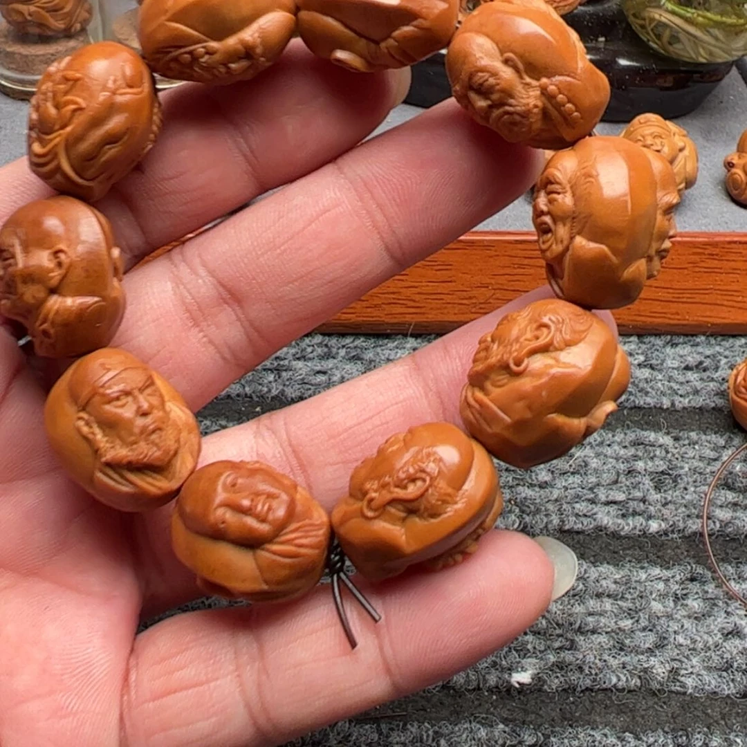 【闪购商品】橄榄核吊坠三封罗汉