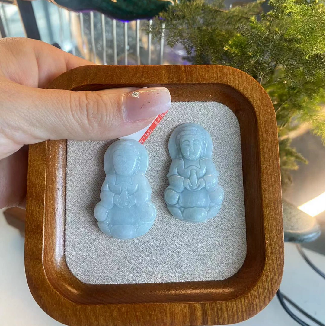 2368004 天然翡翠观音（多样性发其一)