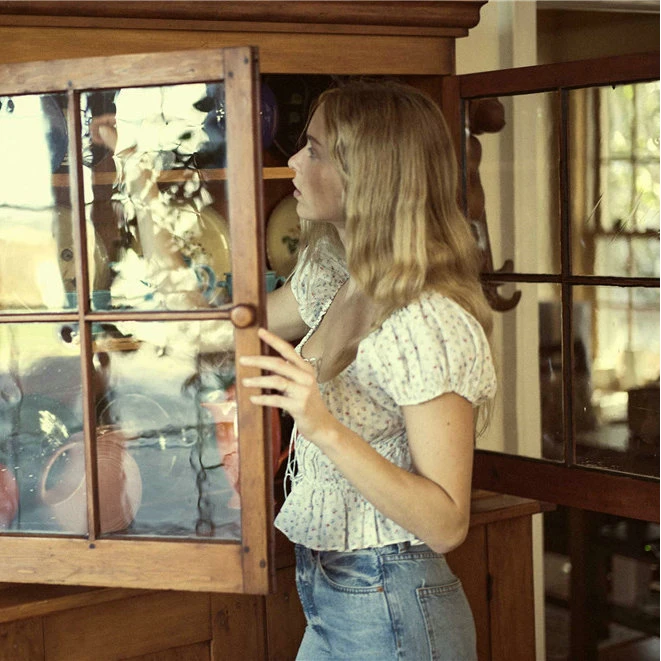 夏新款2024印花碎花方领纯-棉短袖性感辣妹上衣法式复古女收腰