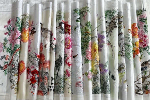 35厘米装框成品纯手工刺绣纯实木三色框可选