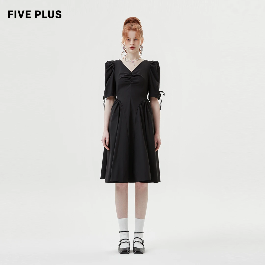 FIVE PLUS夏装复古泡泡袖连衣裙女高腰V领小黑裙子中长2TE2087080