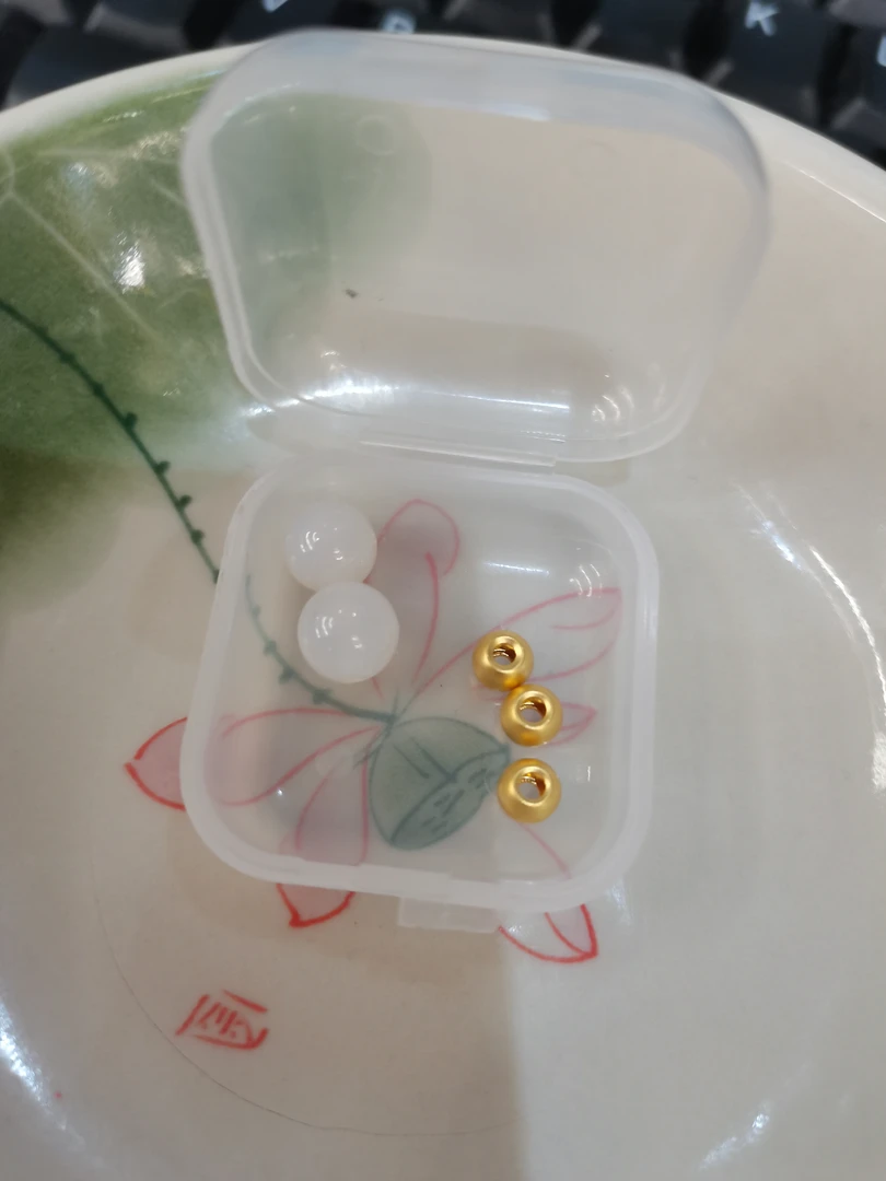 足金金珠 0.564