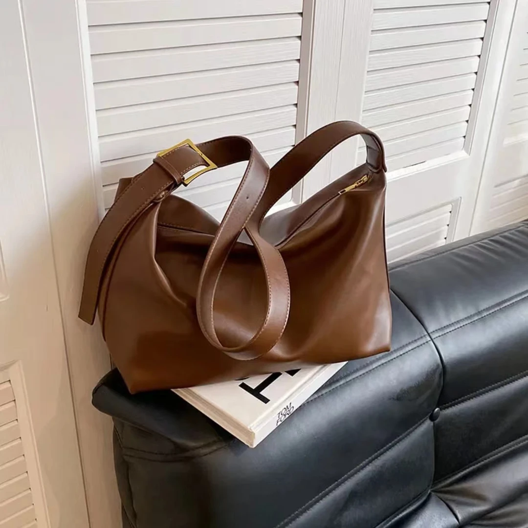 DY【饺子包】单肩斜跨饺子包超大容量可上班通勤托特包包时尚百搭