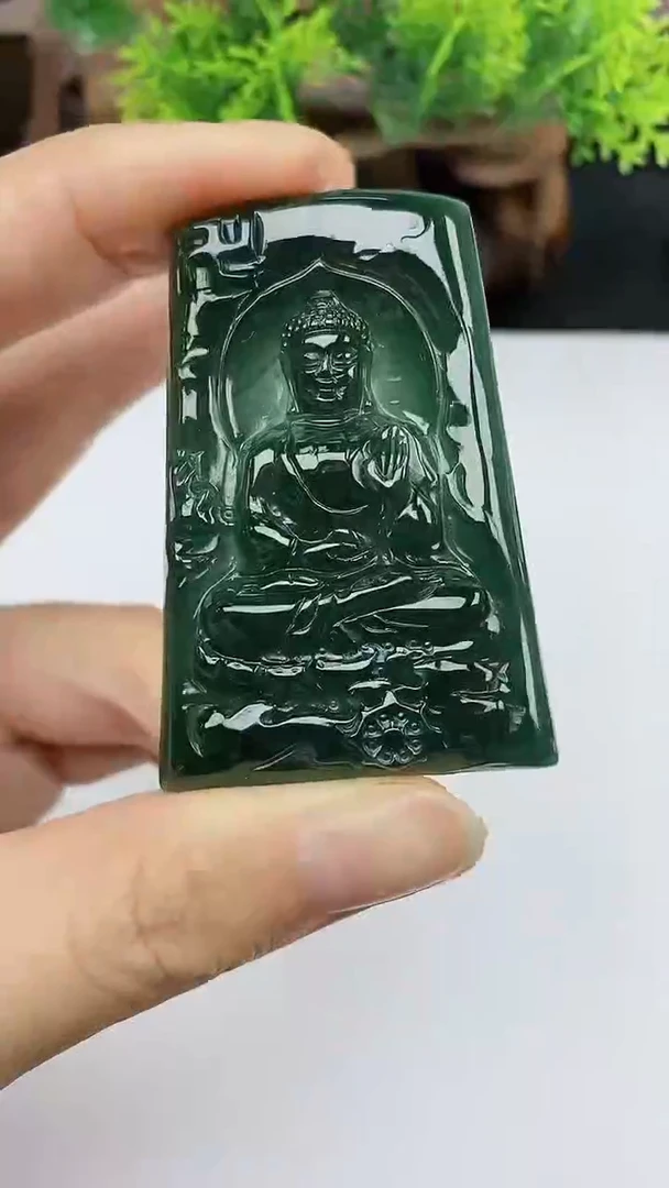 【闪购商品】翡翠颈饰未镶嵌