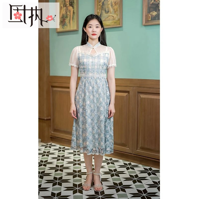 固执中式蕾丝格子印花短袖中长连衣裙31912LQ06727