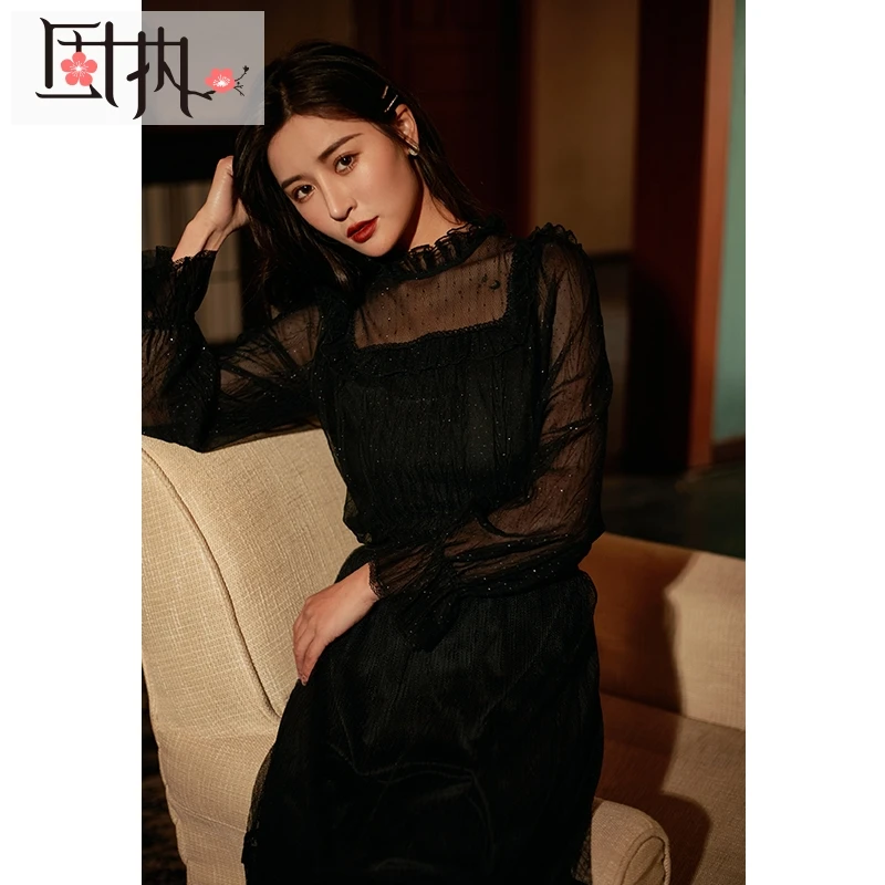 固执蕾丝网纱喇叭袖长袖气质黑色法式性感衬衫上衣女00012XS06158