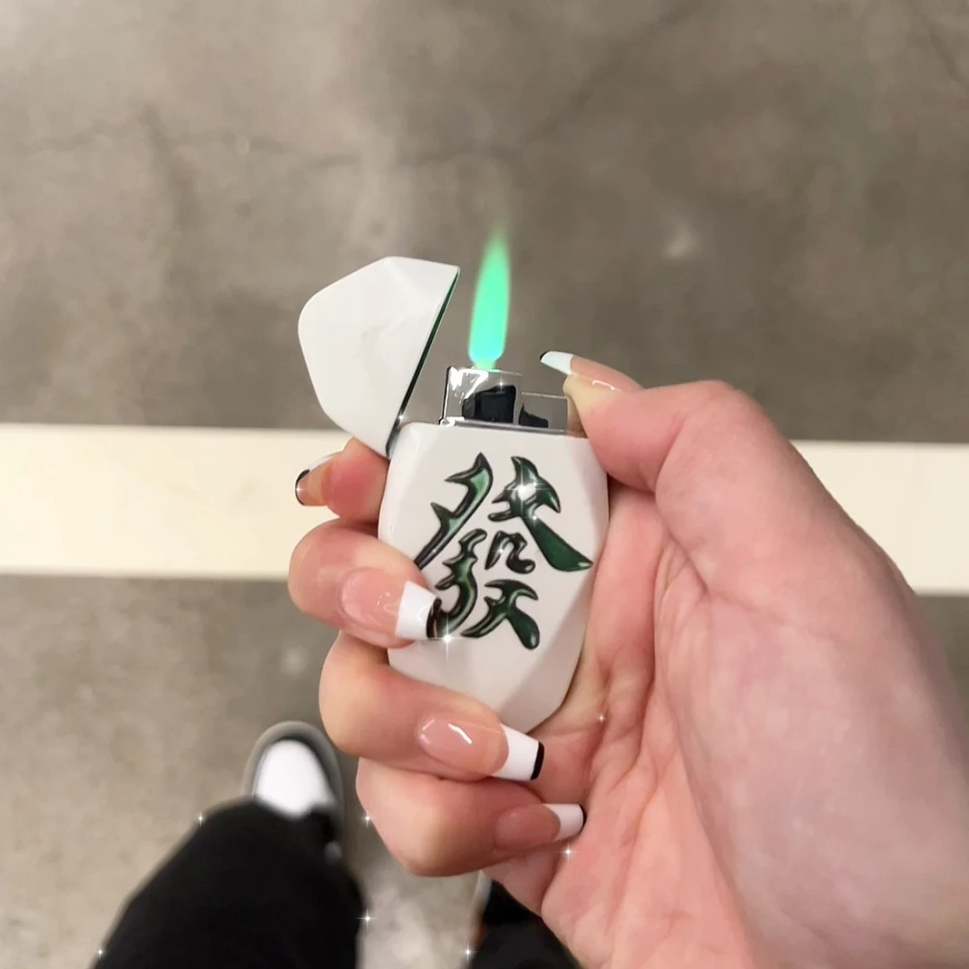 新款夜光发财打火机防风个性潮流打火机高颜值发财麻将漆面打火机