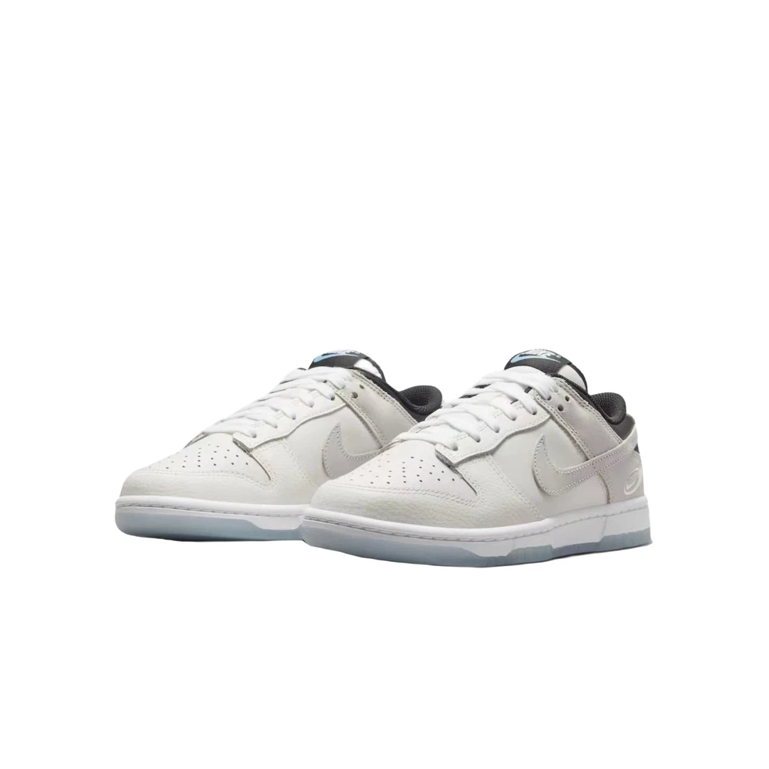 Nike/耐克【专属】女子DUNK白色超音速款复古休闲板鞋 FN7646-030