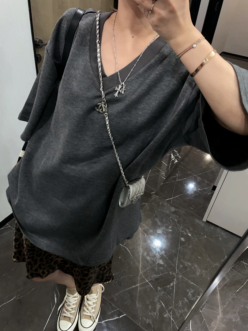 韩系BF慵懒风V领休闲简约T恤中长短袖上衣