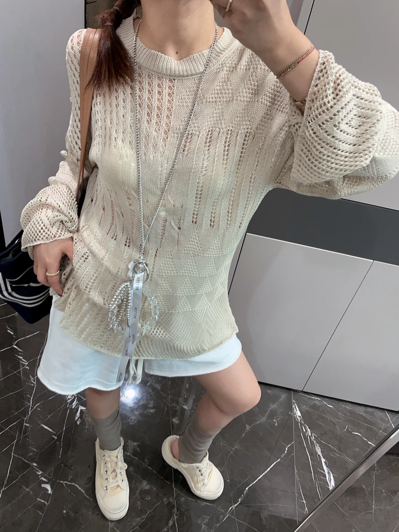 慵懒风勾花针织衫 宽松休闲显瘦百搭防晒镂空上衣