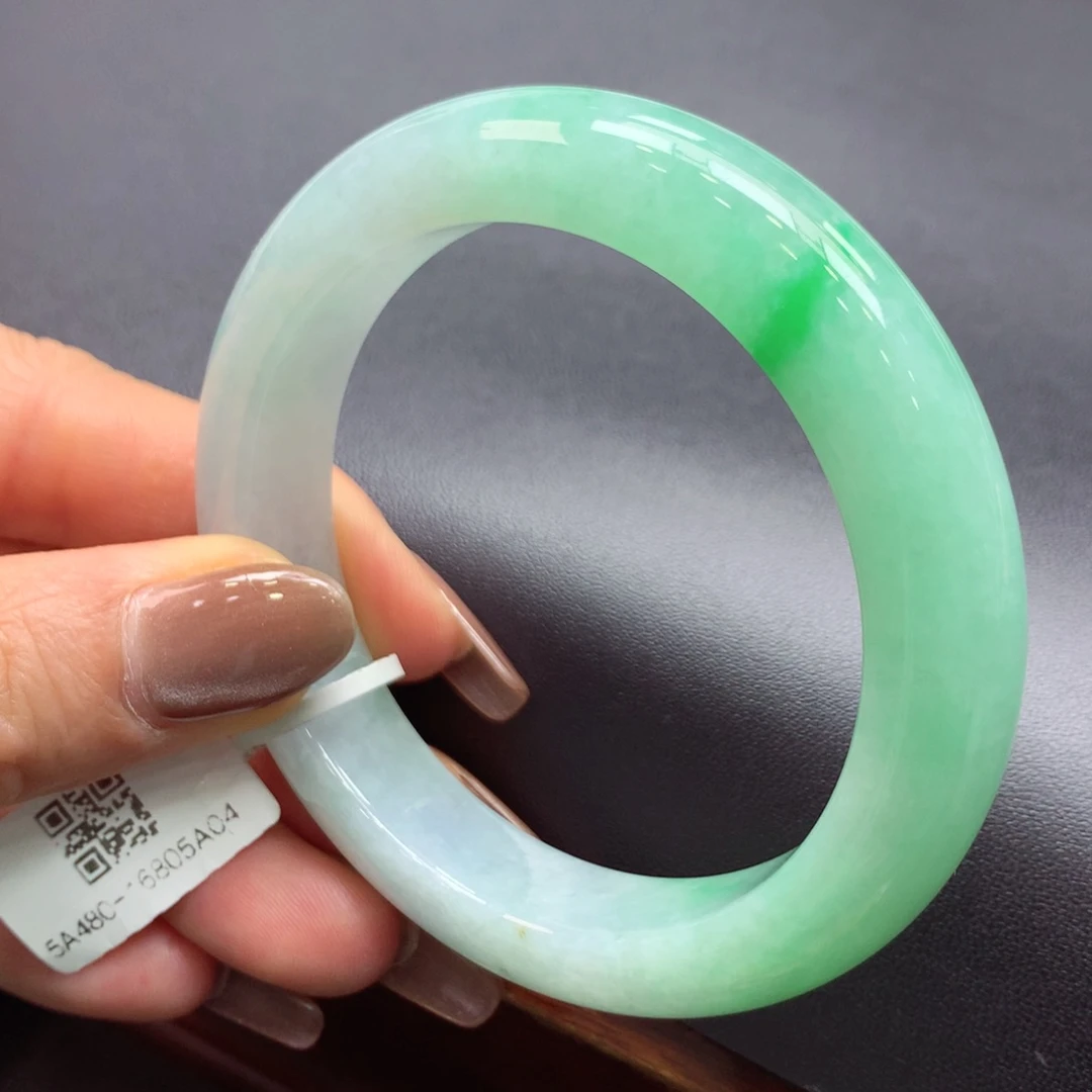 翡翠手镯未镶嵌缅甸翡翠手镯