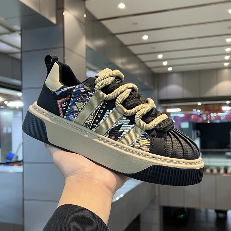 民族风贝壳头厚底鞋2024秋冬新款时尚百搭软底舒适男士潮流休闲鞋