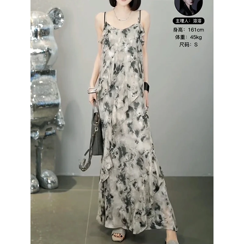 减龄休闲风印花吊带裙女2025夏季新款时尚洋气荷叶边拼接A字裙仙