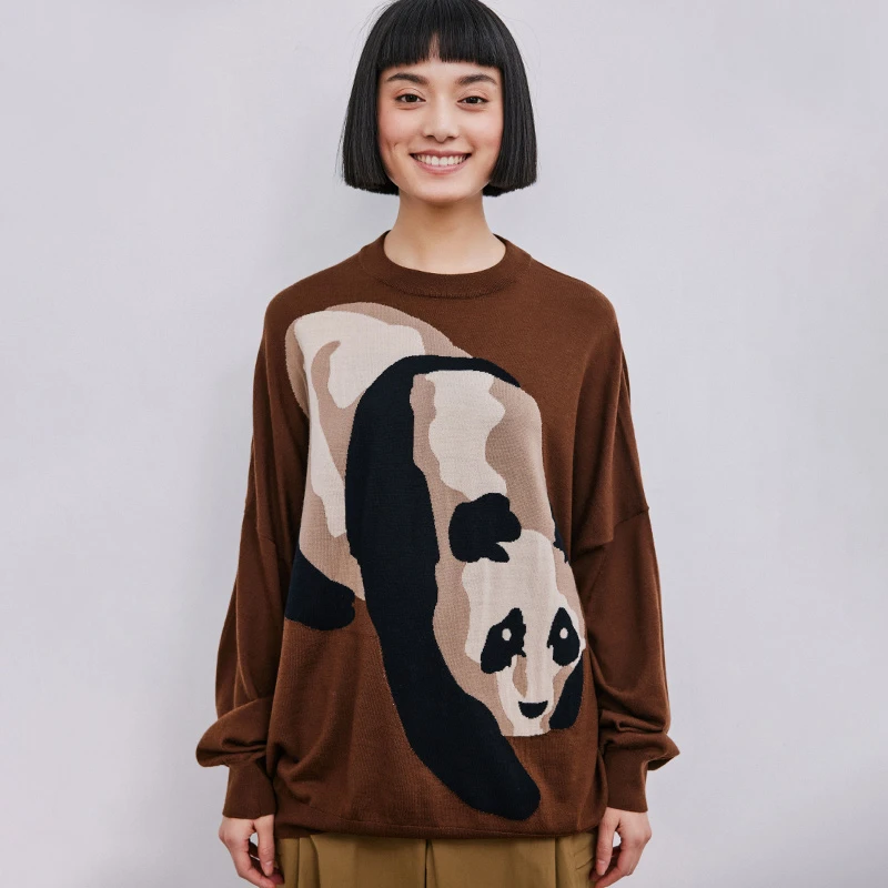 小虫户外山系水墨画熊猫针织工艺IOO%羊毛宽松针织衫-TE3CMZ053