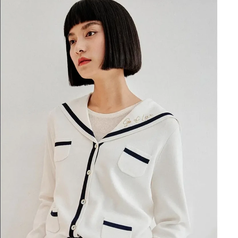 小虫美式复古海军风 金色刺绣slogan减龄感针织开衫-TE3QMZ141