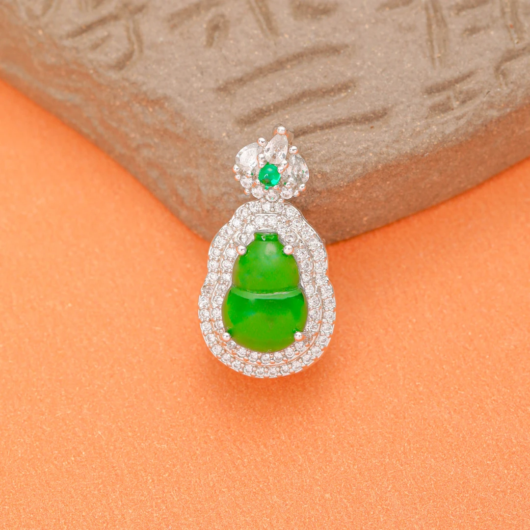 天然A货气质葫芦吊坠镶嵌轻奢绿色时尚高多样性发货其一2