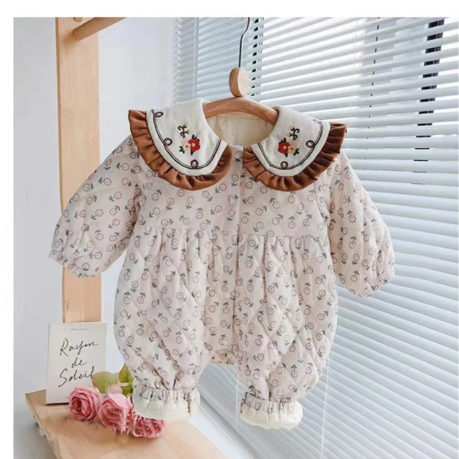 婴儿秋冬装连体衣洋气女宝宝哈衣爬服新生儿衣服加绒夹棉外出服
