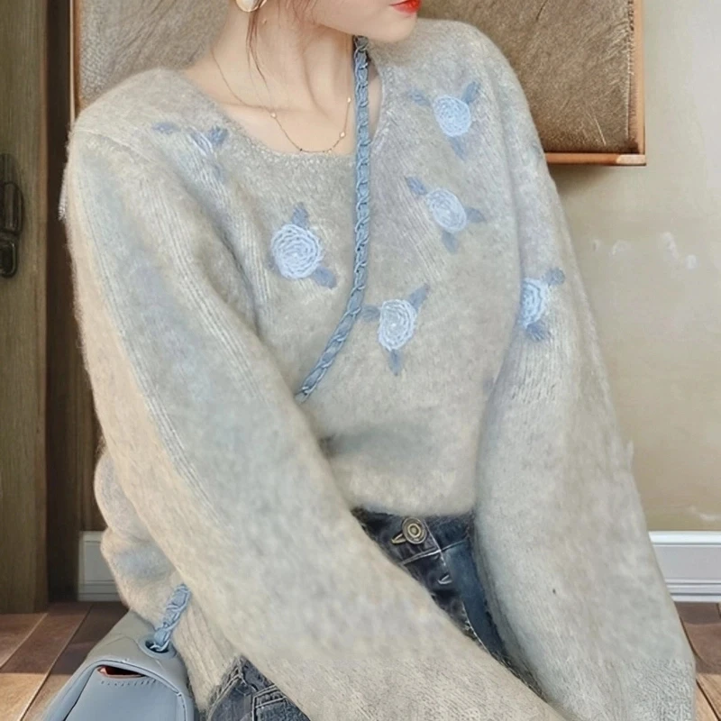 圆领重工立体钩花毛衣女秋冬软糯设计感小众宽松百搭时尚针织衫