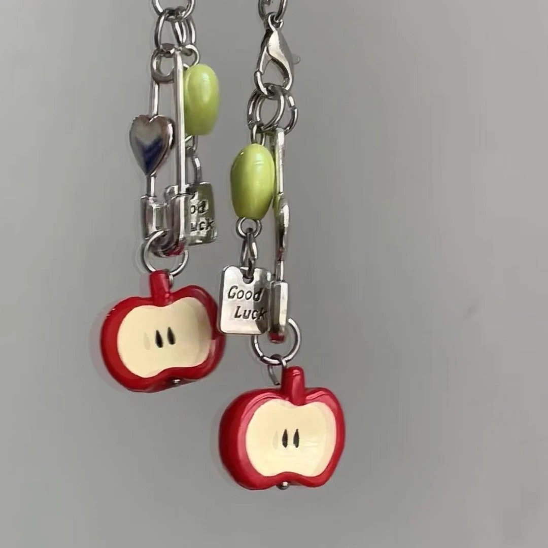 苹果团子串珠钥匙扣挂件相机可爱少女小众ccd相机链条挂件