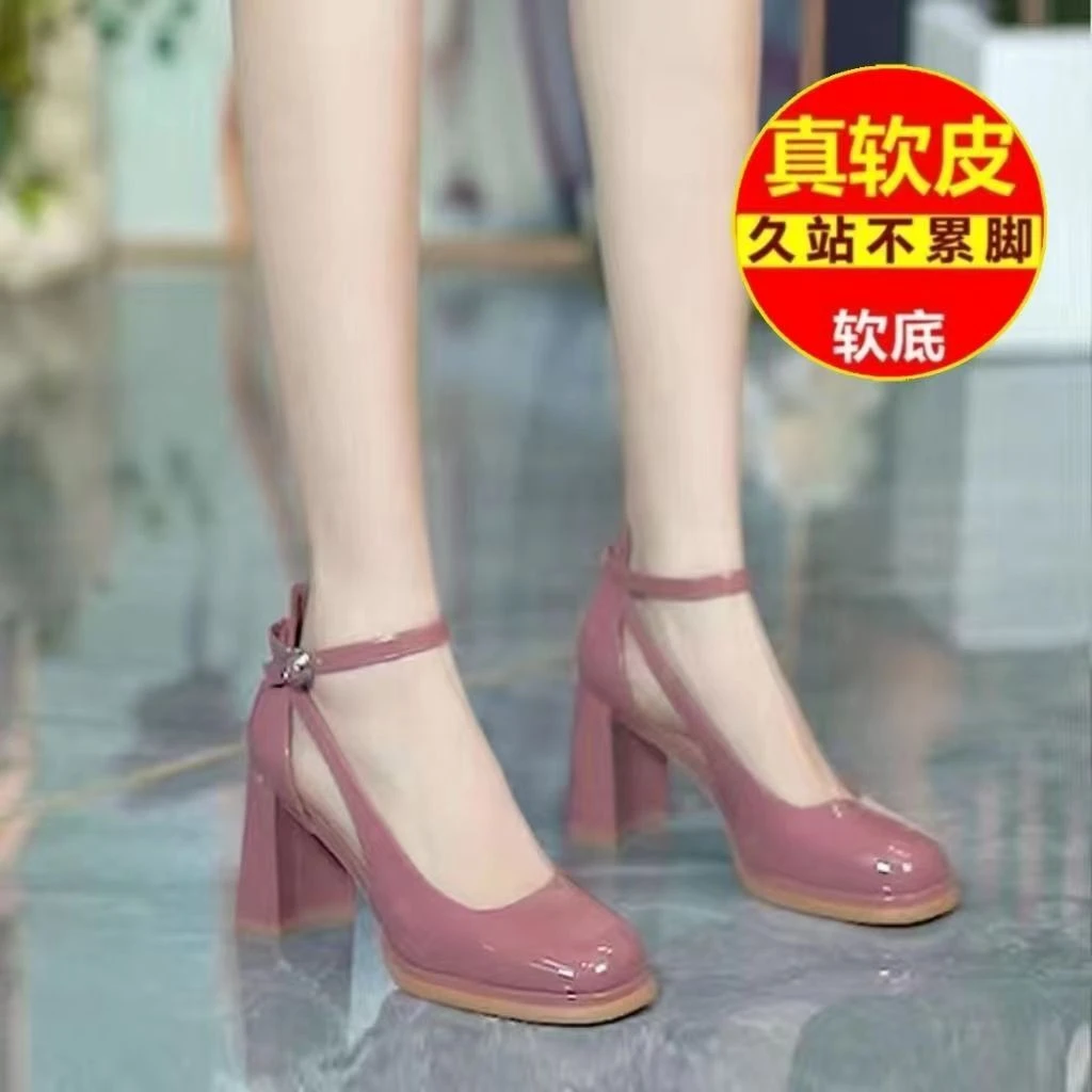2025夏季新款时尚复古百搭一字扣透气带粗跟高跟鞋女浅口漆皮单鞋