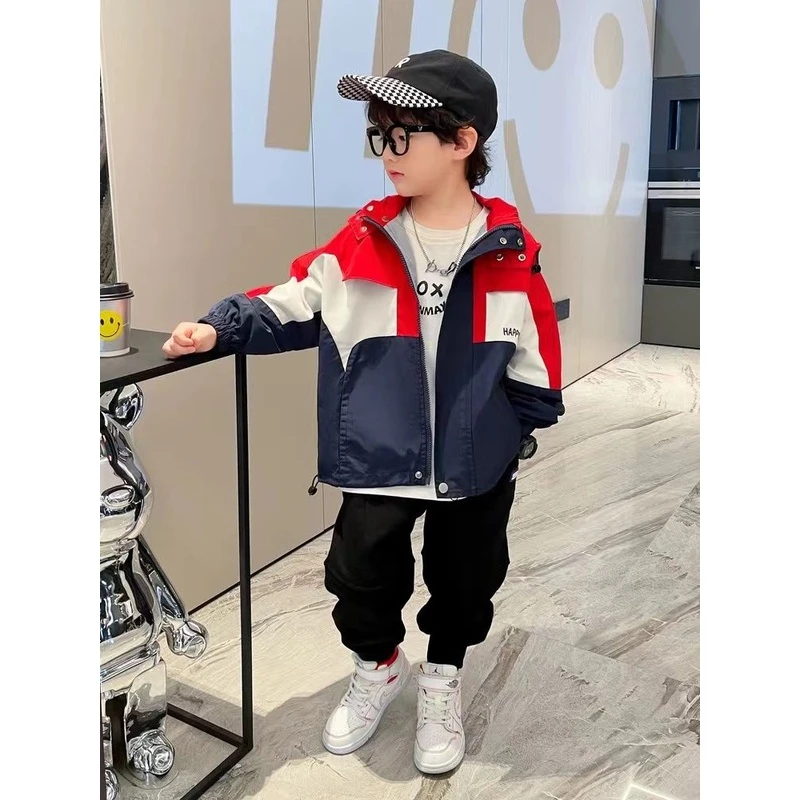 ③【外贸爆款】男童外套春秋款时尚拼接风衣夹克上衣帅中大童冲锋衣