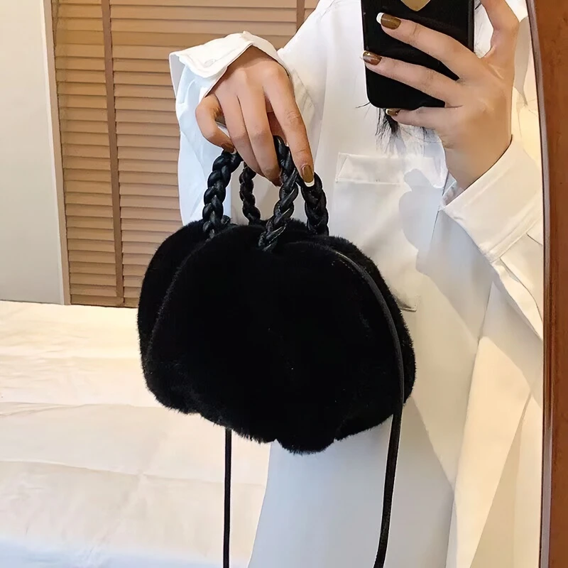 秋冬网红潮流毛绒包包洋气云朵包女士时尚百搭ins韩版休闲小包包