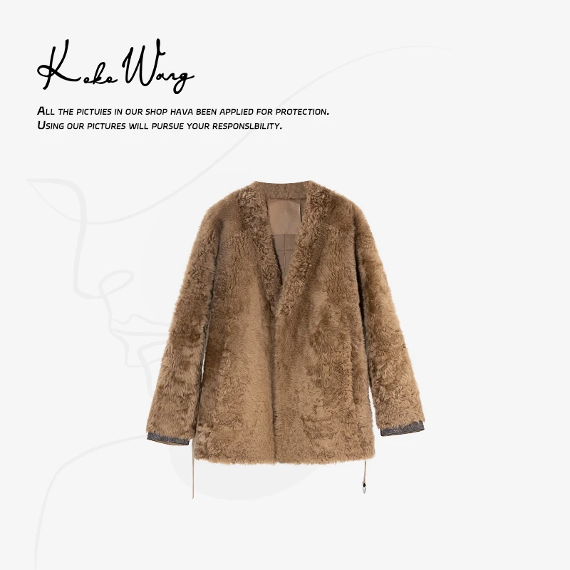 KOKO WANG“极简轻奢”皮毛一体极简V领气质百搭外套190684E03W60
