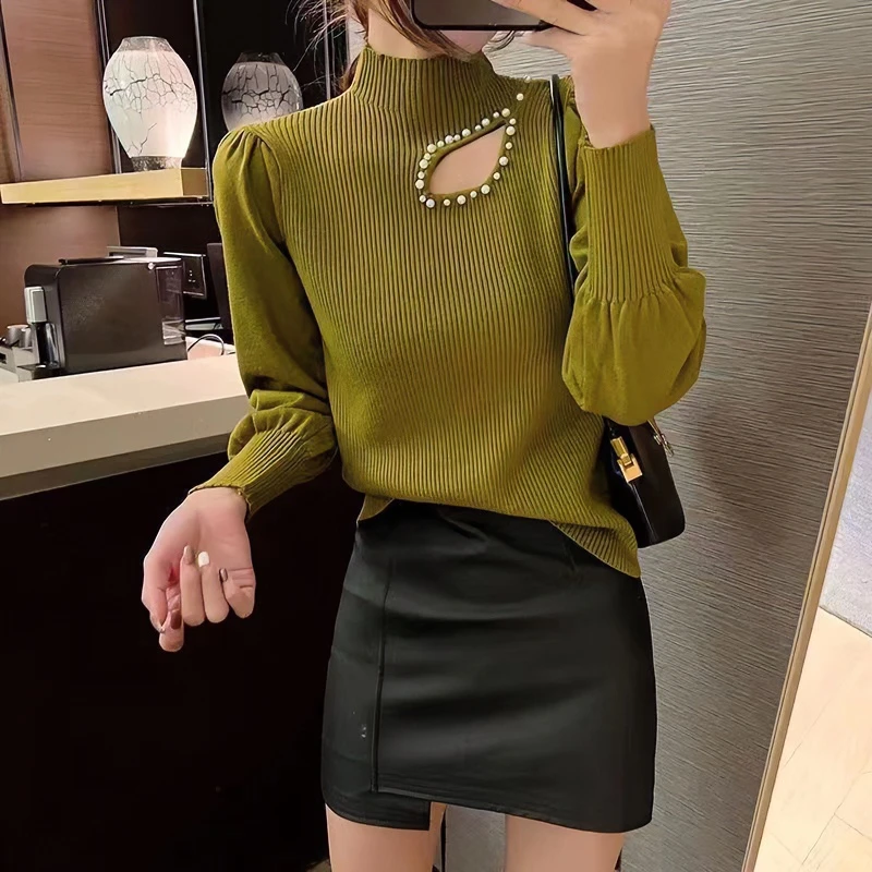 设计感镂空钉珠长袖打底针织衫女秋冬季半高领泡泡袖外穿毛衫上衣