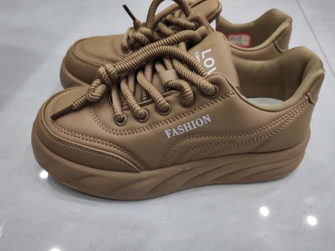 步源轩北京布鞋，秋季新品，面包鞋，超轻舒适，尺码偏小一码