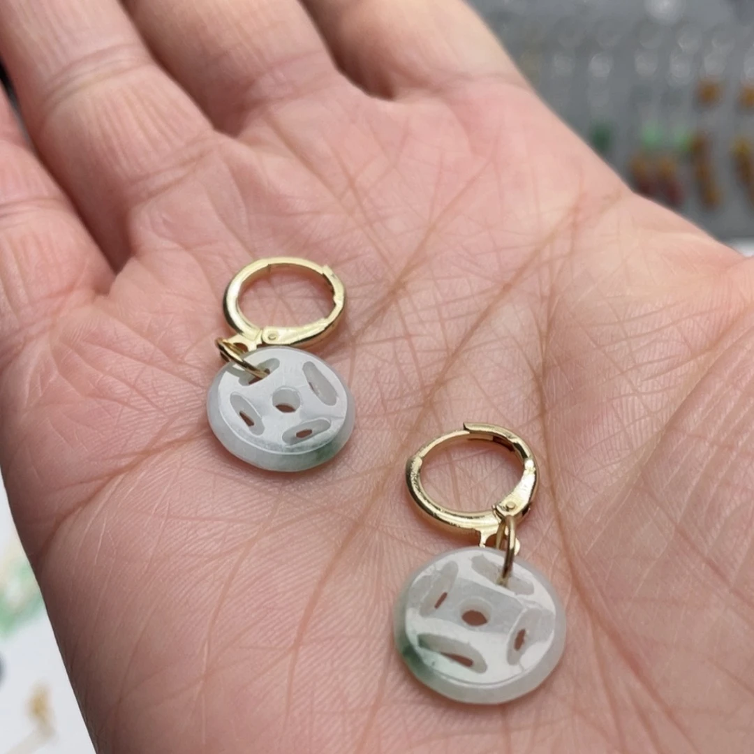 【闪购商品】翡翠耳饰未镶嵌