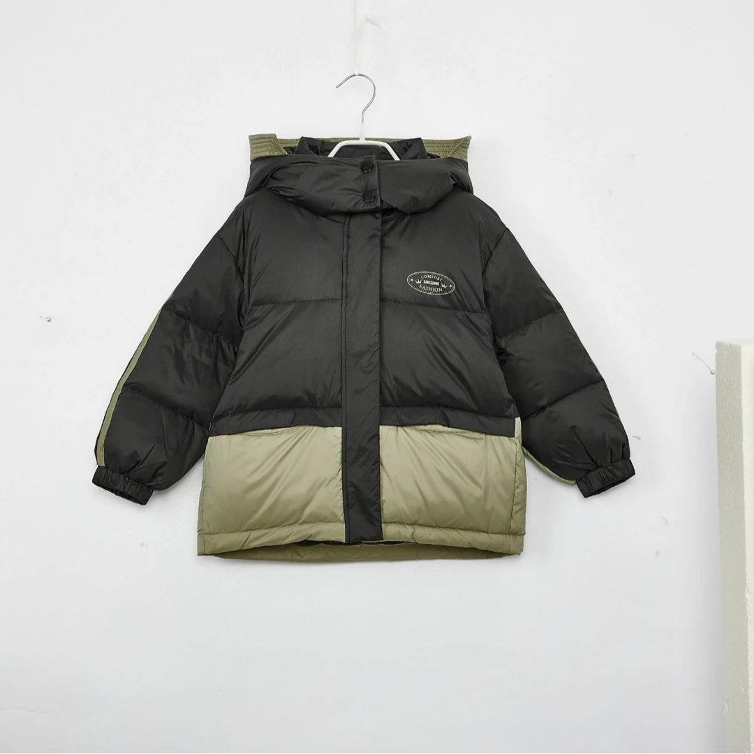 【皇室童缘】2024冬新款拼接色连帽时尚90鸭绒羽绒服15830102033