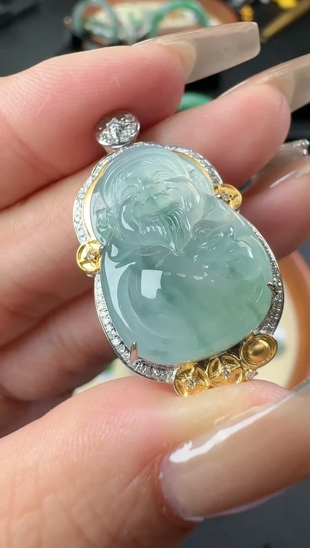 【闪购商品】翡翠颈饰18K金镶嵌挂件