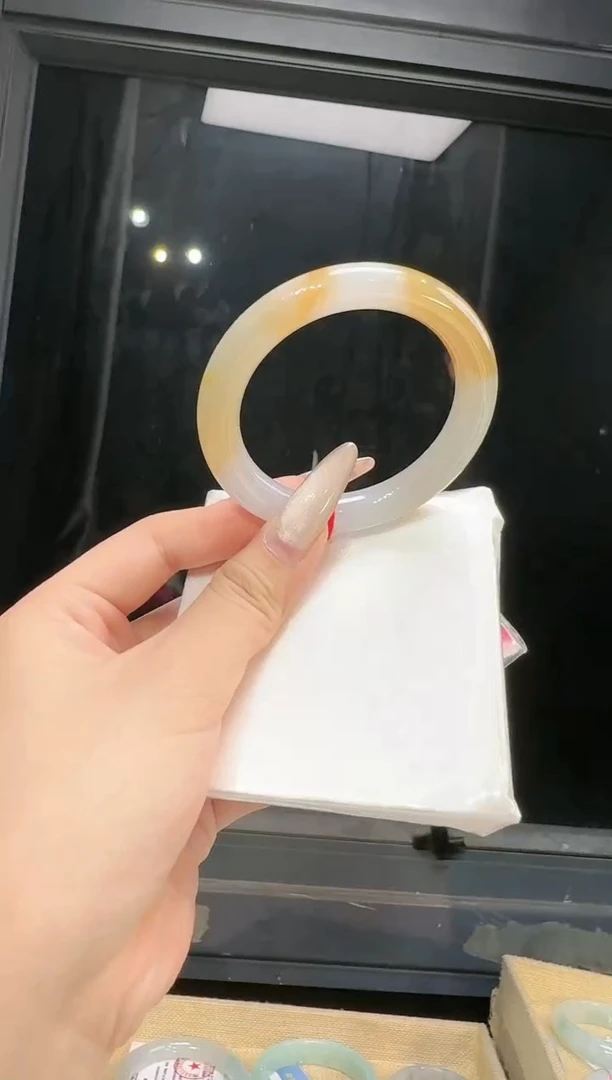 【闪购商品】翡翠手镯未镶嵌手镯