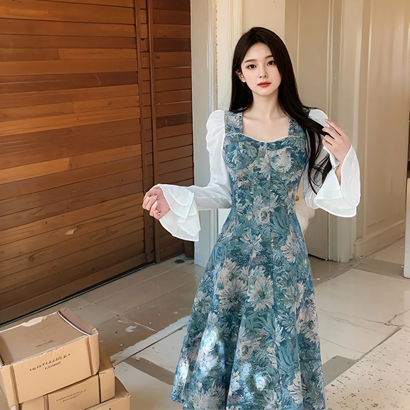 300斤特大码女装胖mm法式长袖碎花方领连衣裙高级感2024秋季新款