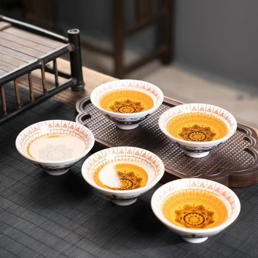 复古青花斗笠杯万花小茶杯家用陶瓷小客杯单杯仿古功夫茶具主人杯