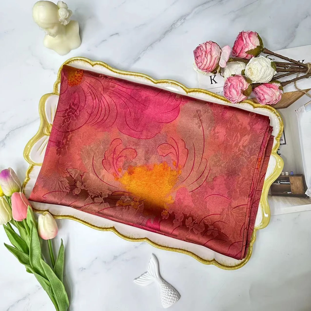 【粉恋桃桃】   香云纱 真丝 提花花萝 40姆米 料子 宽70cm*长180cm