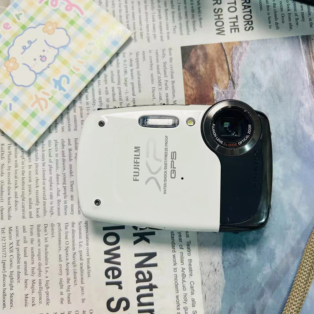 95新 Fujifilm/富士 富士xp30 1200w像素 5倍光学变焦 胶片感