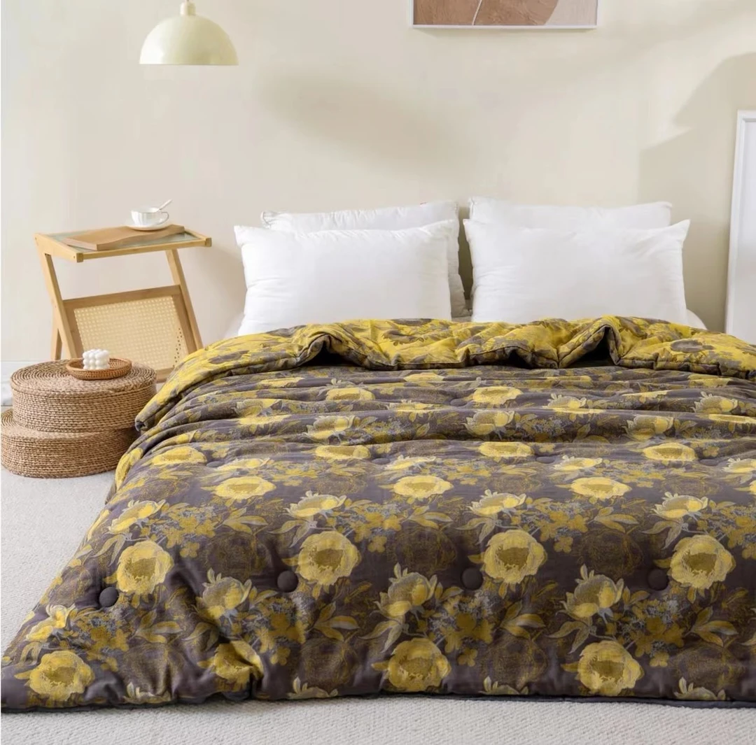 【富贵】八斤  黑金系列200*230cm全棉双层纱保暖被亲肤微瑕