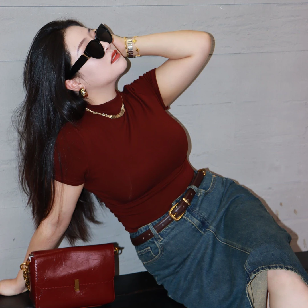 多肉宝贝安可拉红半高领短袖打底衫女褶皱修身显瘦上衣B3023