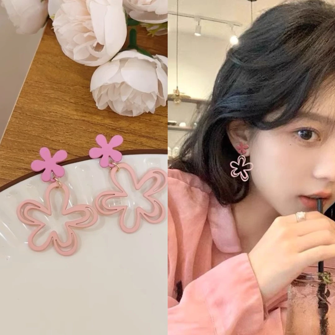 铜合金耳饰 无耳洞「春日少女」粉镂空花朵法式浪漫蚊香盘耳夹简约