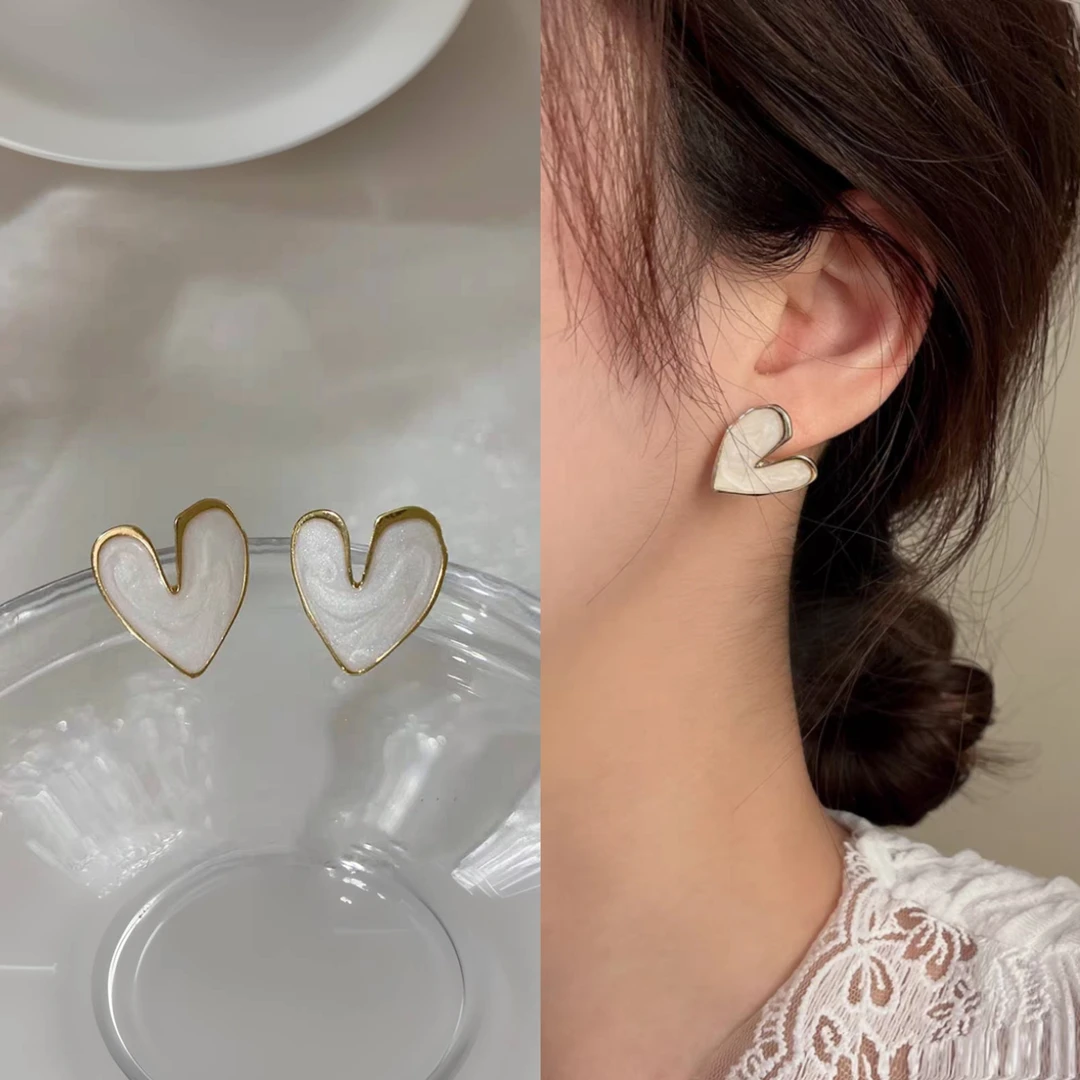 铜合金耳饰 无耳洞「心动」法式滴油心形耳钉爱心百搭蚊香盘耳夹