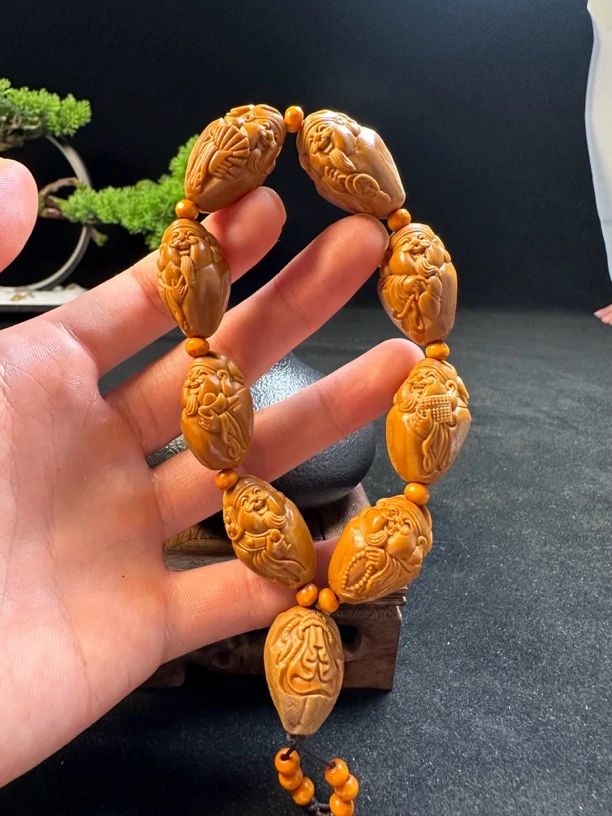 橄榄核雕 包衣财神 1.8铁核