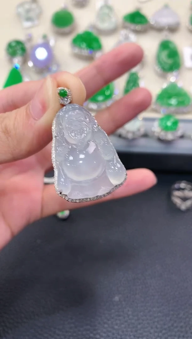 【闪购商品】翡翠吊坠(不含链)18K金镶嵌q106