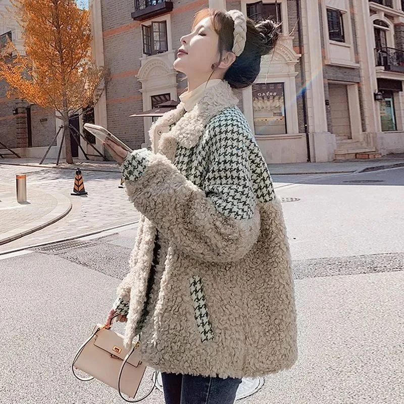 毛毛外套女秋冬最新款宽松时尚拼接千鸟格韩版加厚加绒百搭棉服女