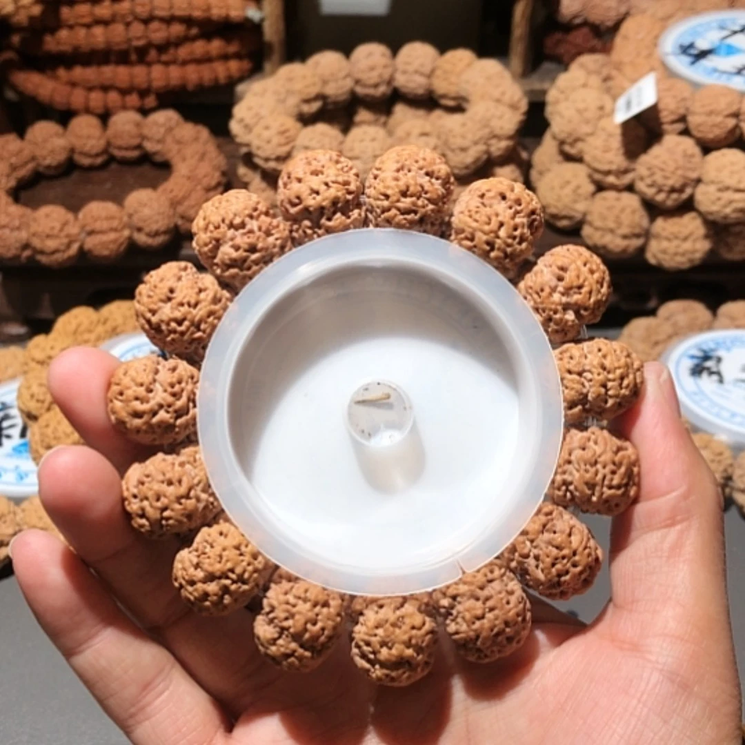 【闪购商品】金刚菩提吊坠20满肉平头尾